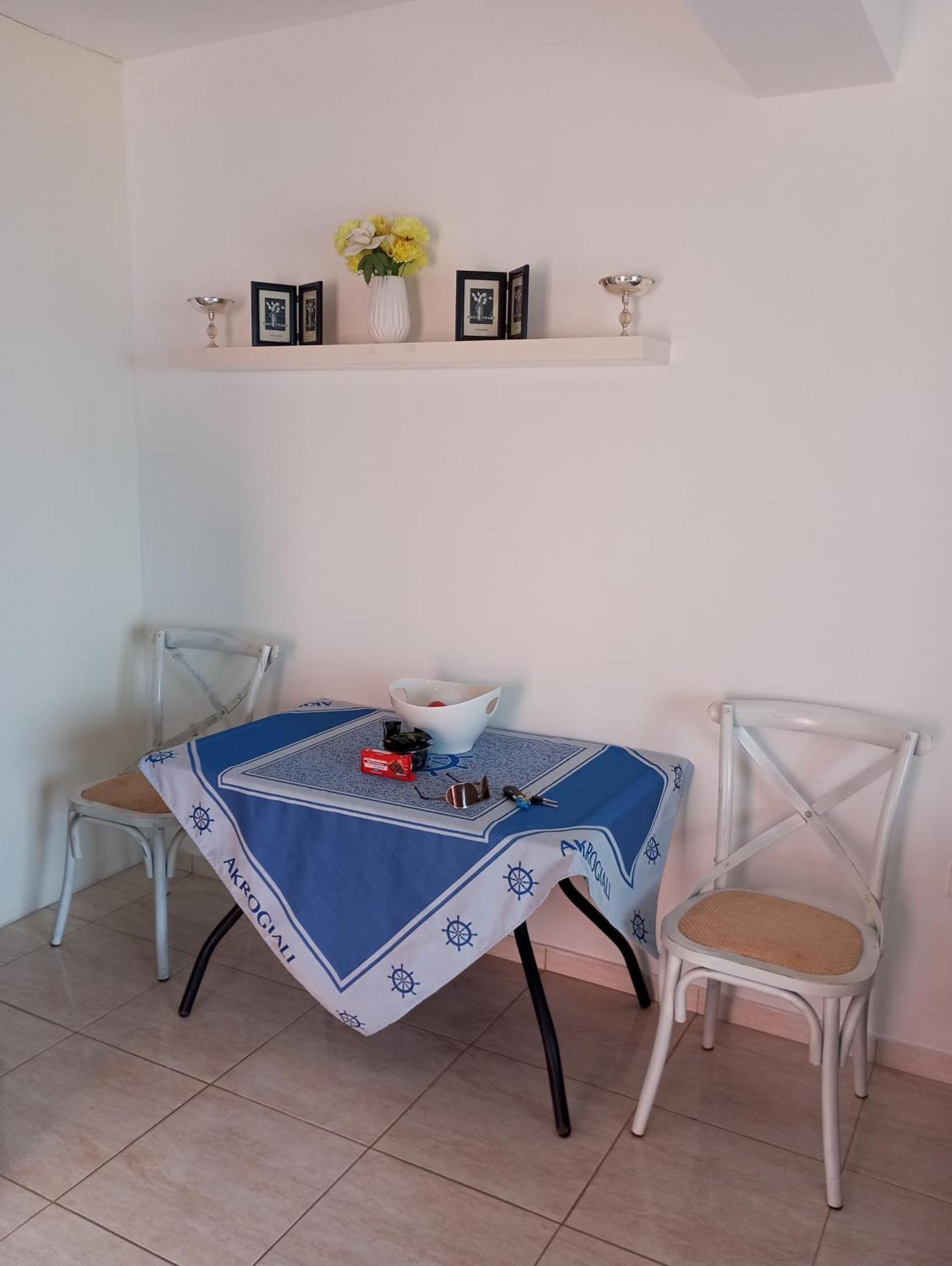 Sarakinos Apartments Barbati Exterior photo