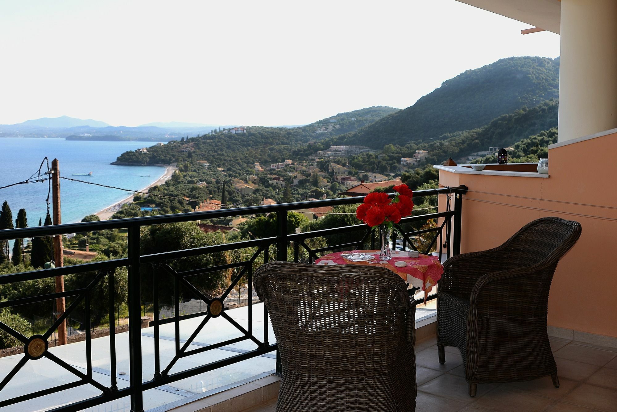Sarakinos Apartments Barbati Exterior photo